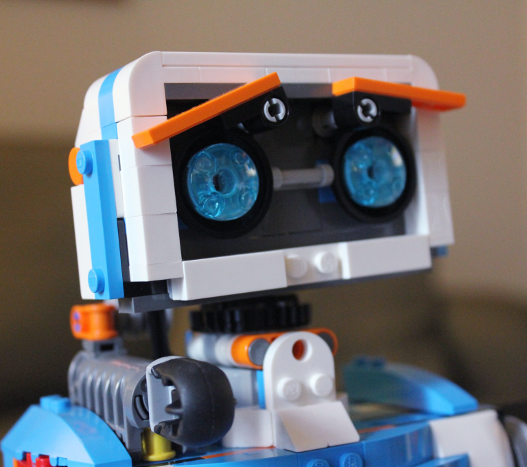 LEGO BOOST